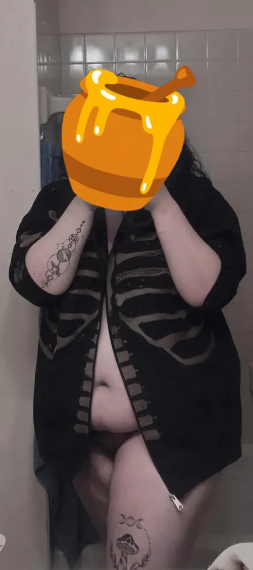 Almost spring and yet I just got 12 inches of snow ❄️(He/They)