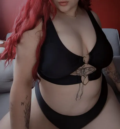 Do you like my curves ? ;)