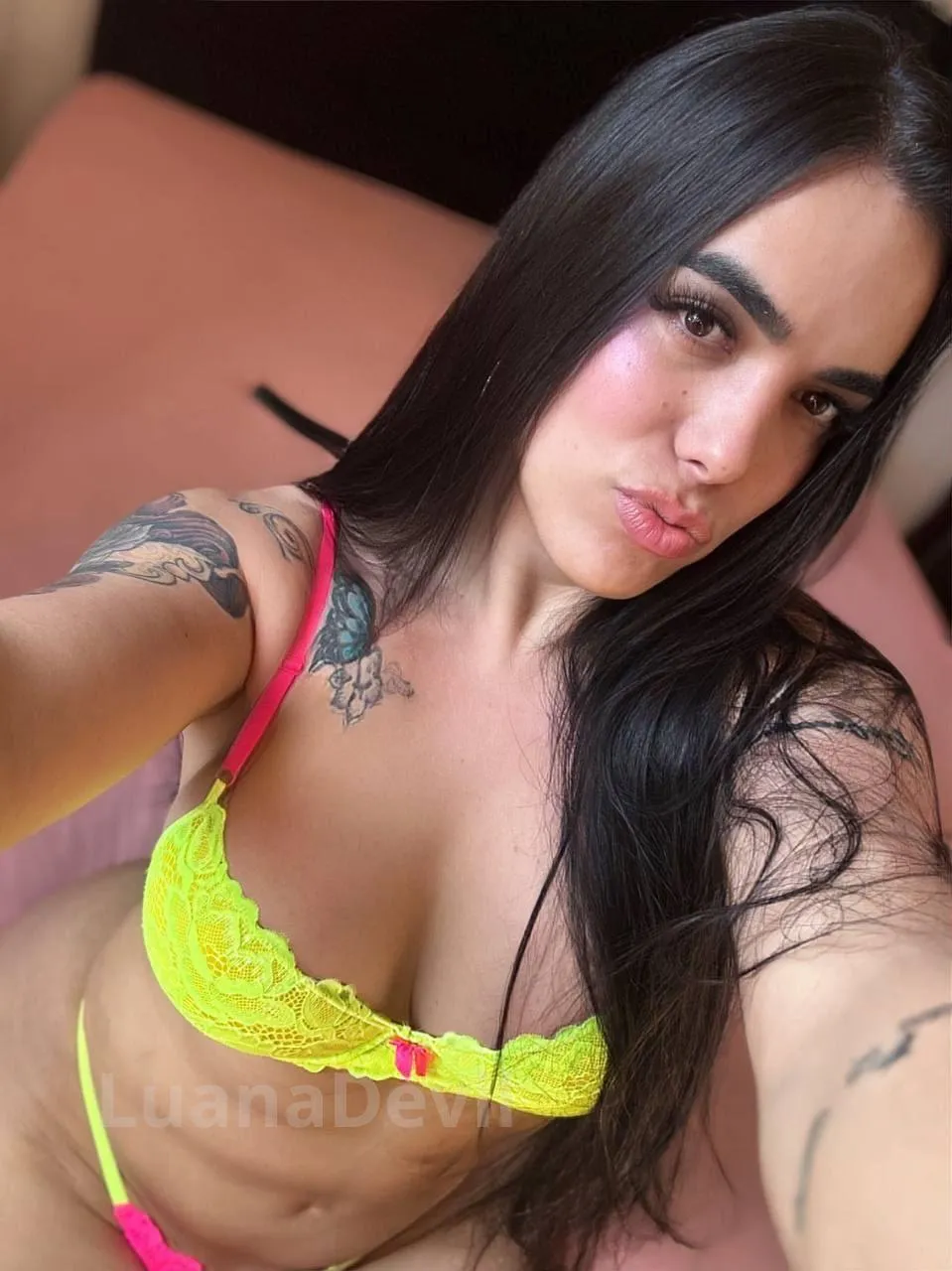 eyes on the prize 🏆