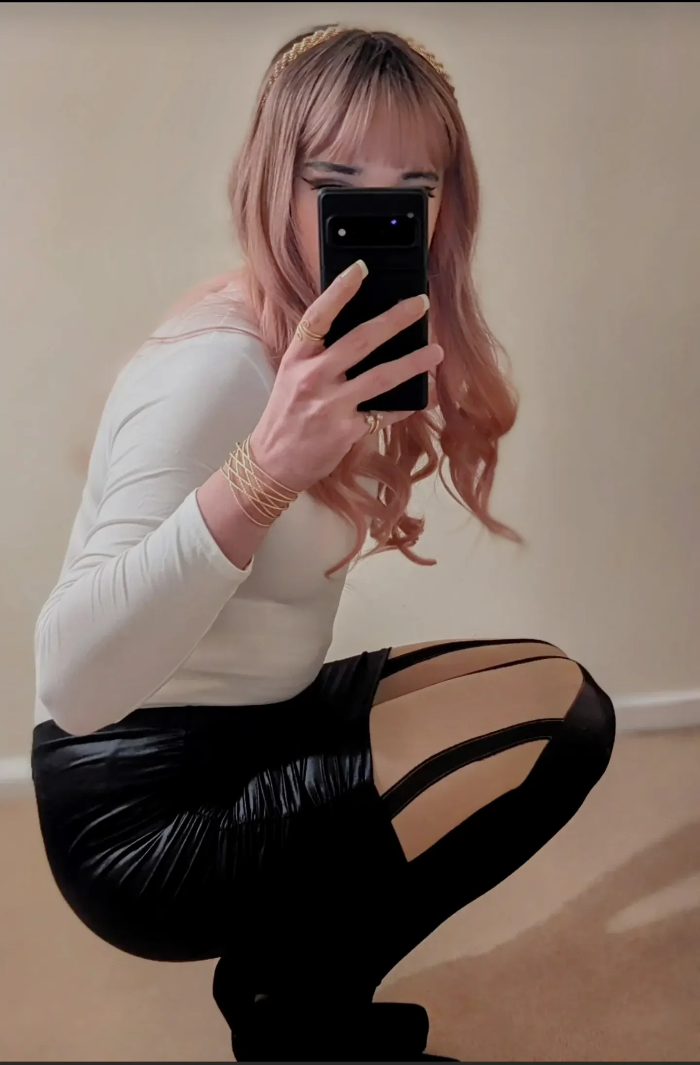 Love how cute this outfit is