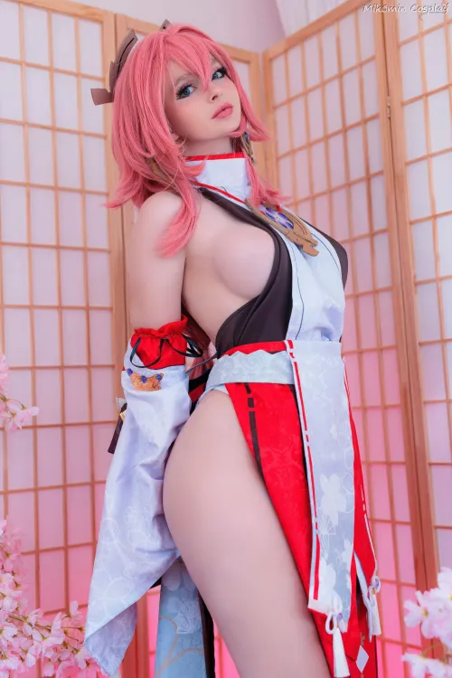 My Yae Miko Cosplay, by me Evie Lee Mikomin