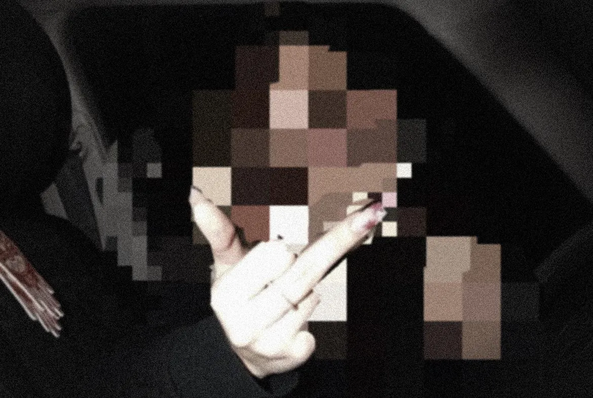 Hand yourself over 🖕🏼♥️