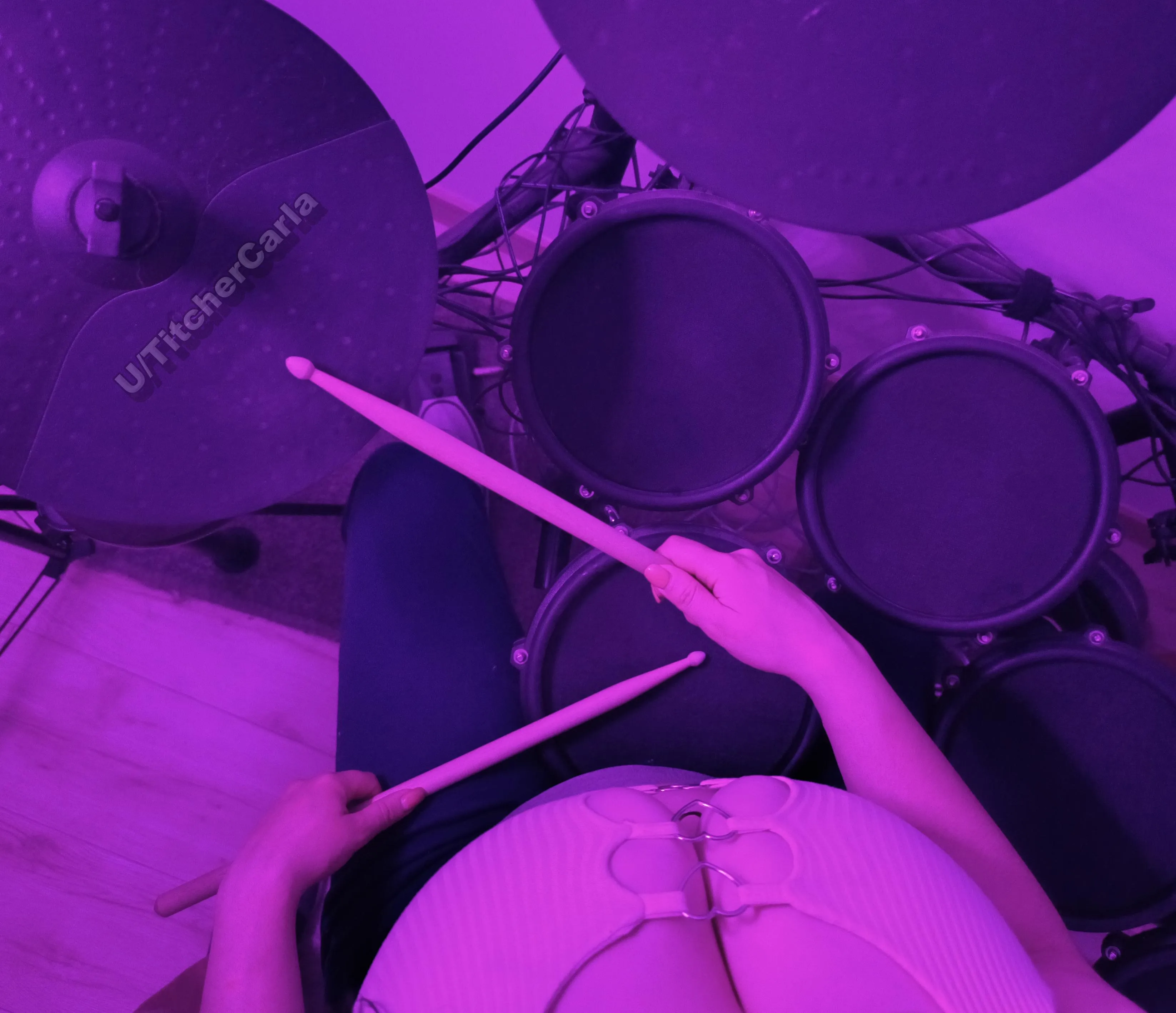 Let's play the drums together on @TitcherCarla