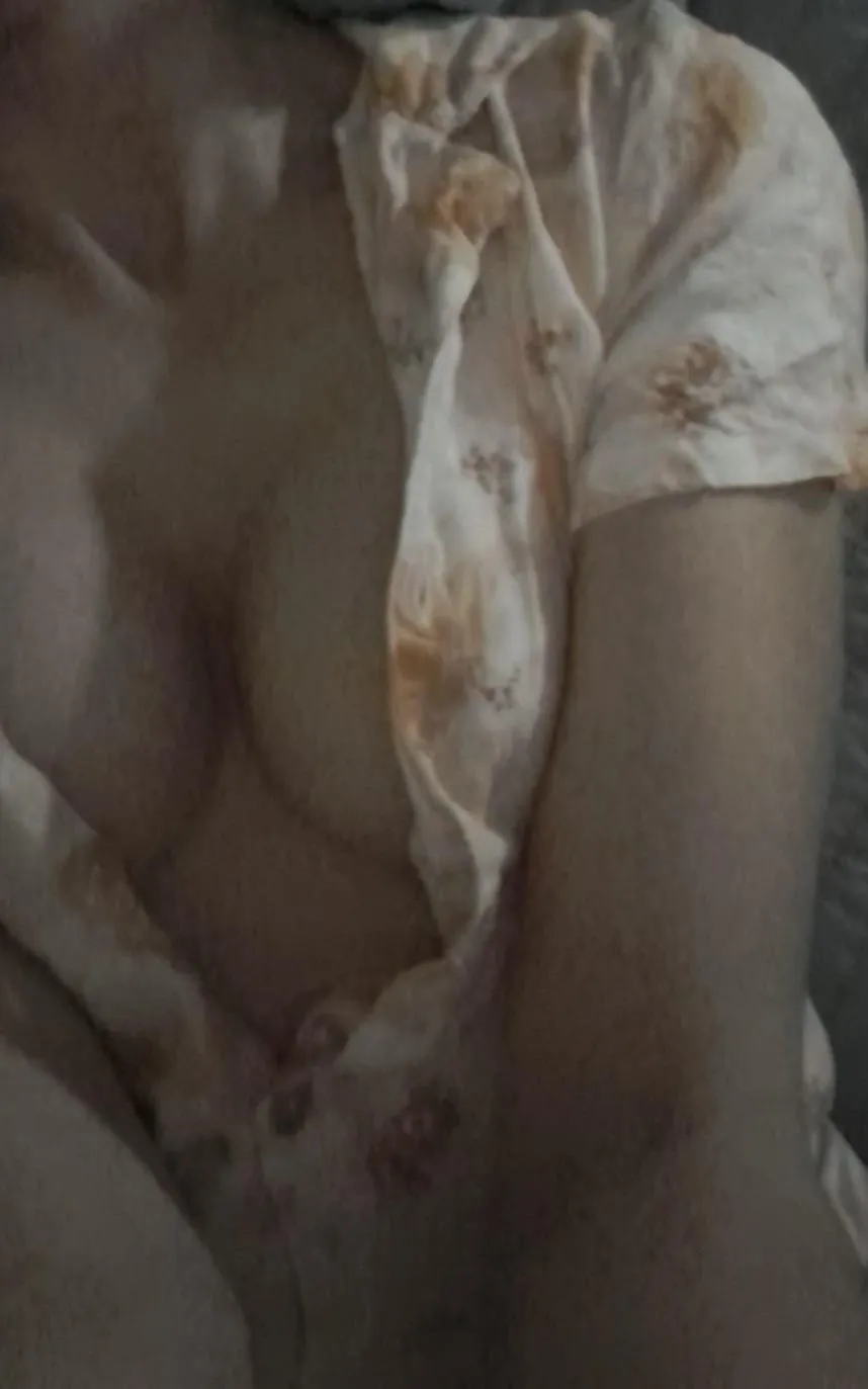 Looking for a calm strong guy to cuck my bf x