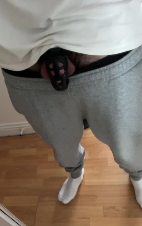 should I train rugby tonight, caged? 👀🏉