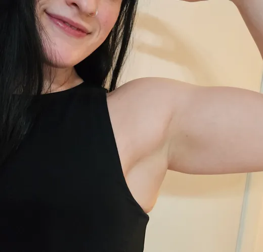 Take a sniff👇👑