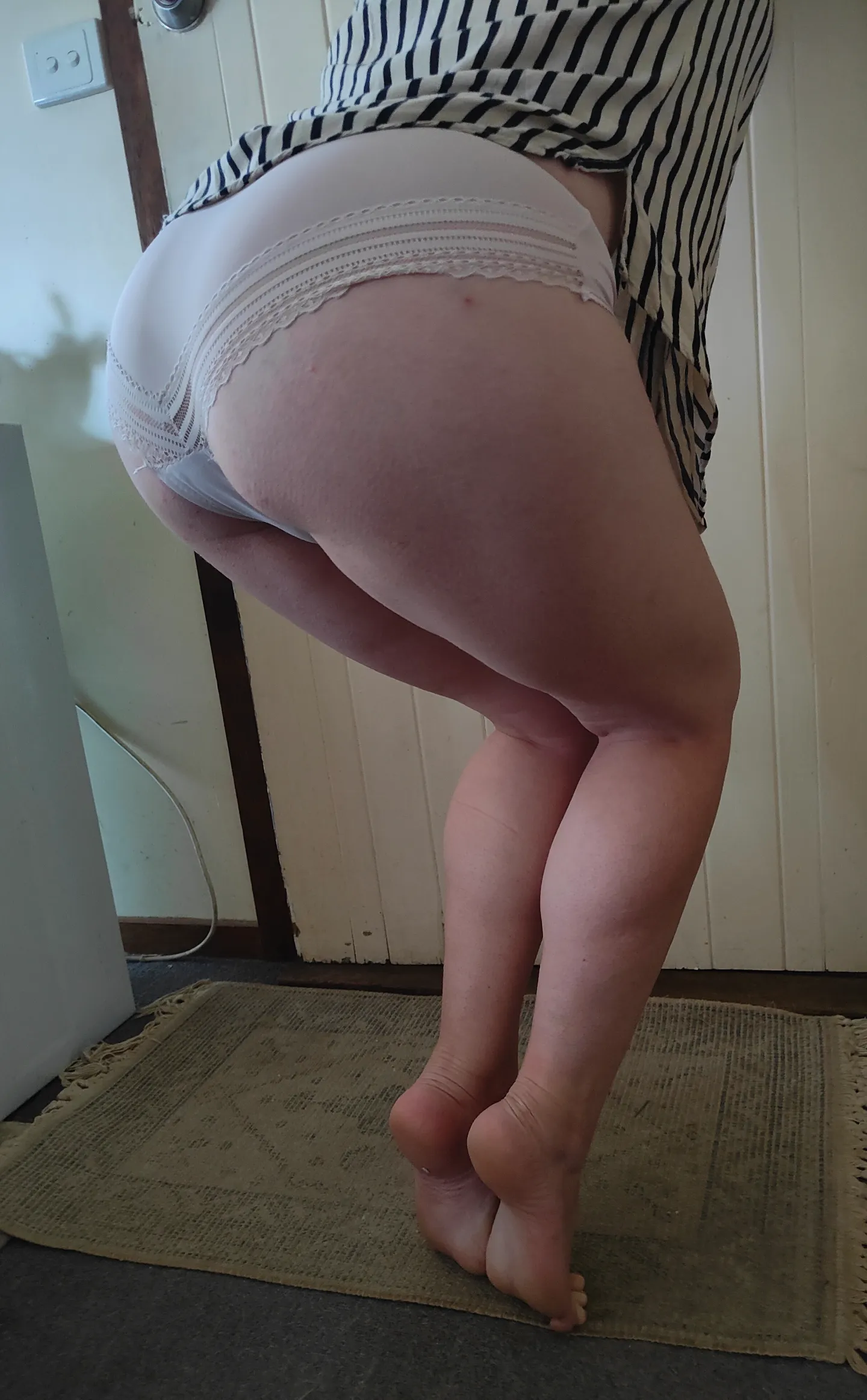 Up on my tippy toes for you