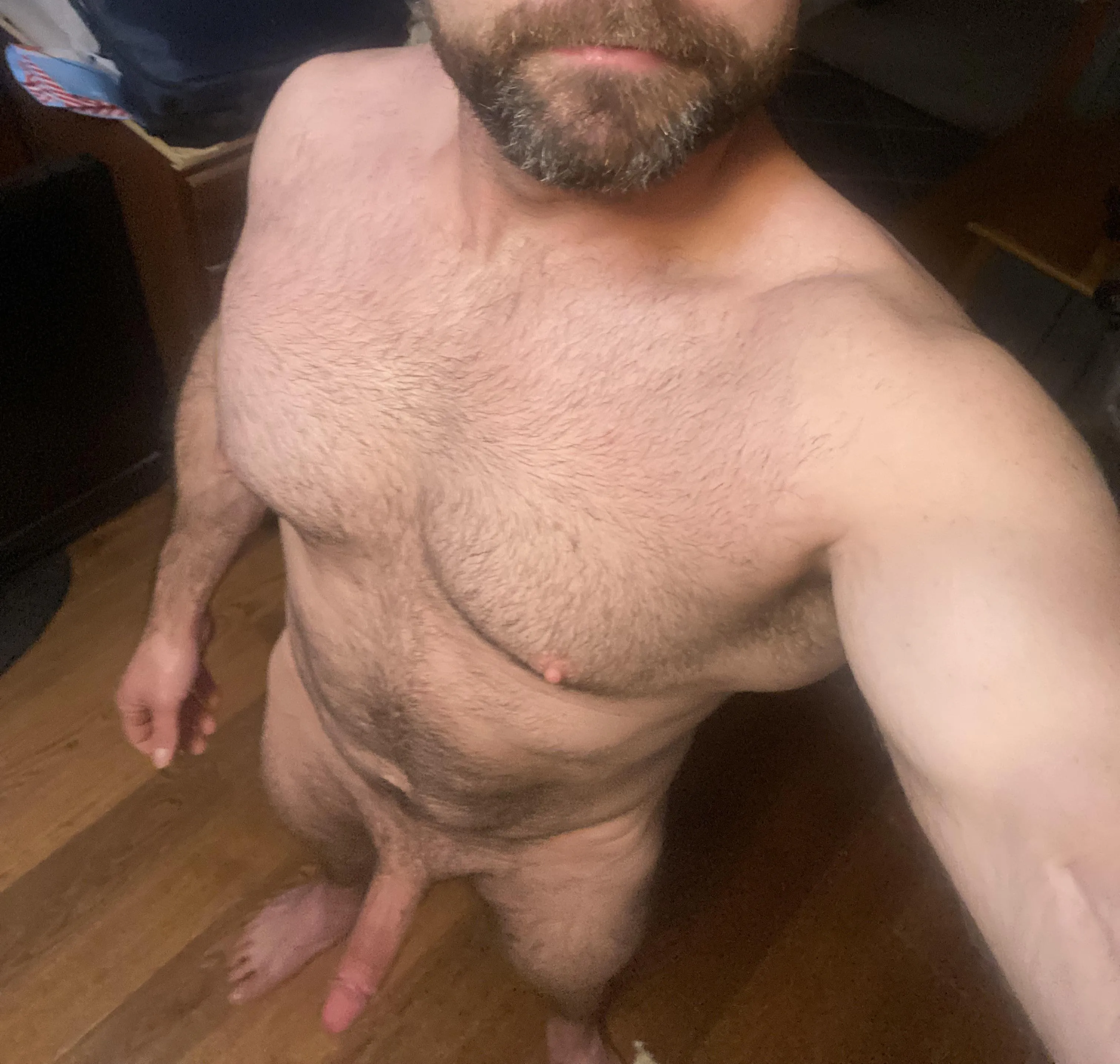 (39) just horny Sunday night