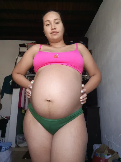 Full everywhere! Would you like to see me touch myself?