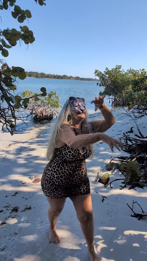 If this doesn't say mature I don't know what does