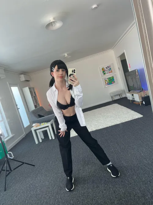 Kobeni (chainsaw man) by Ellie Skywalker