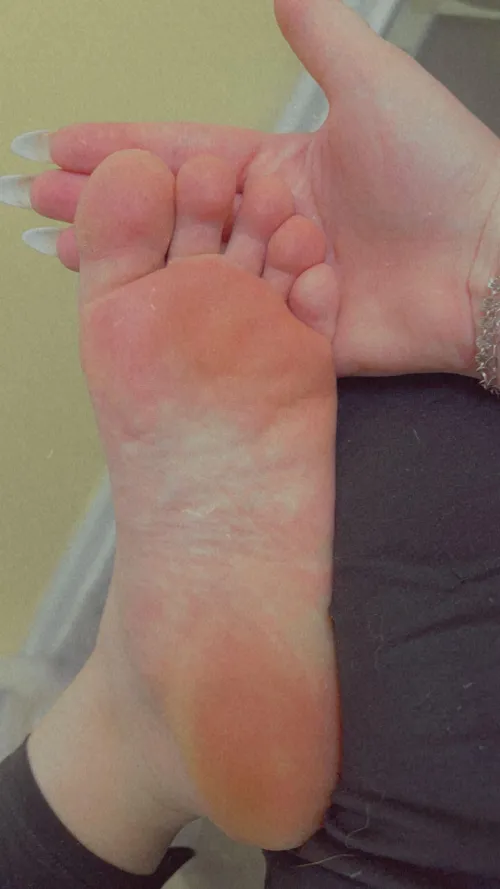 (oc) do you want these feet in your face?