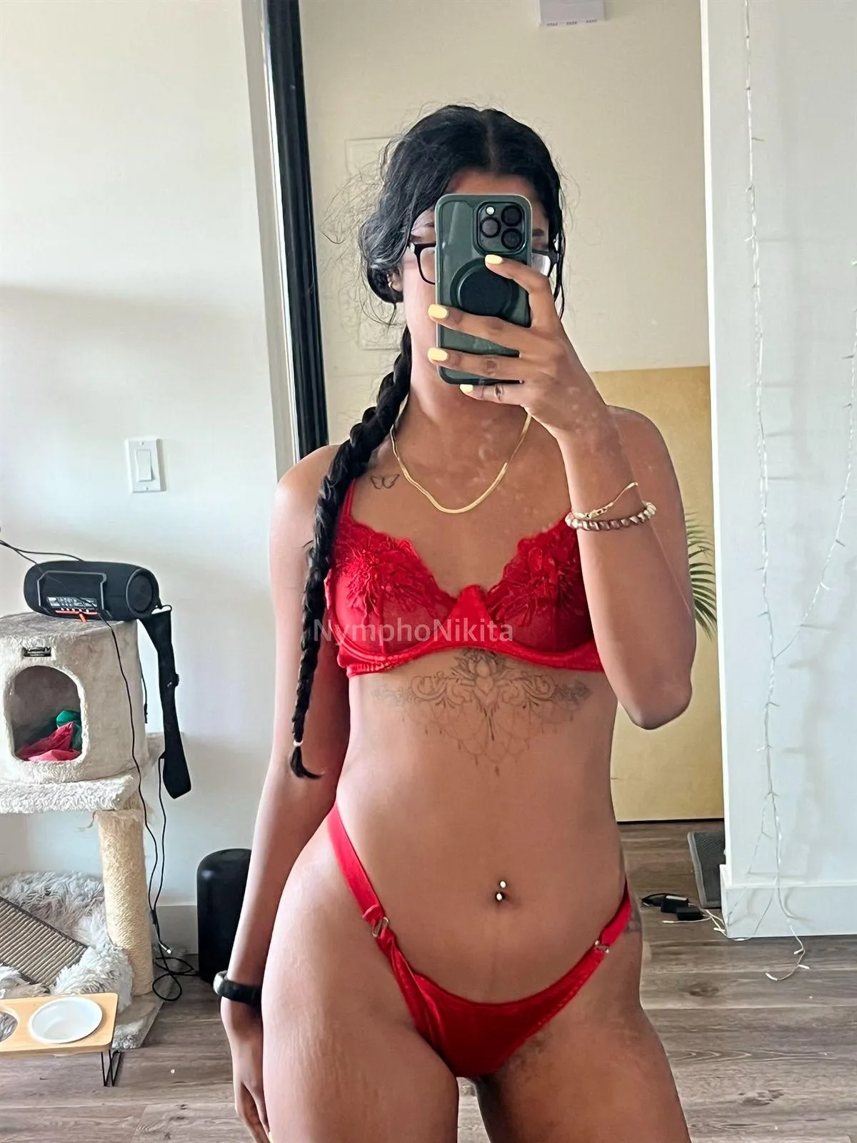 Showing off one of my favorite lingerie sets <3