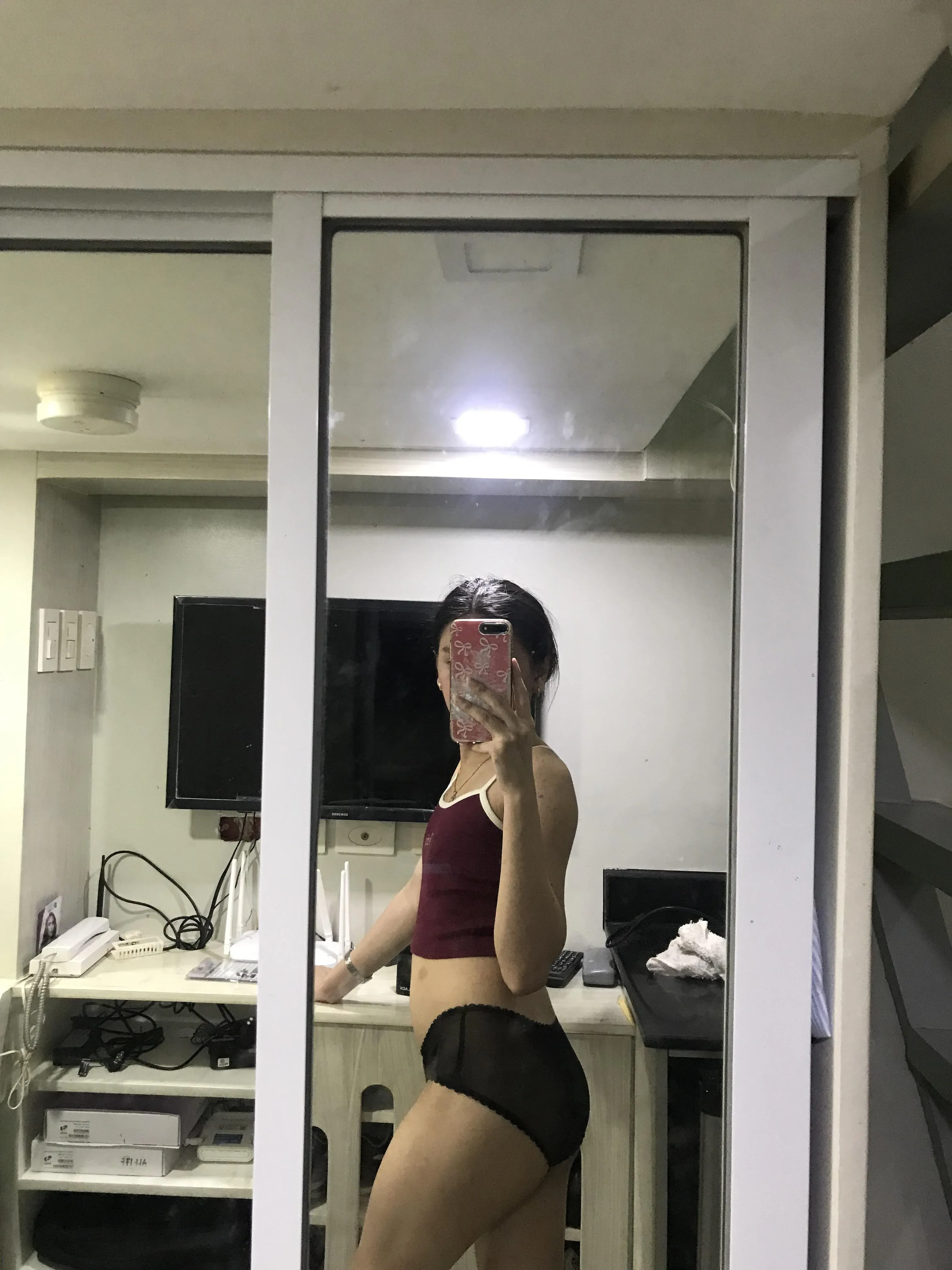 Would you rather breed me or suck me darling?🍑💦🍆