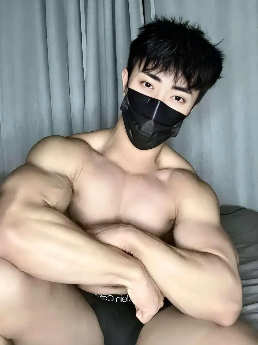 [19] wanna submit to a Korean teen?