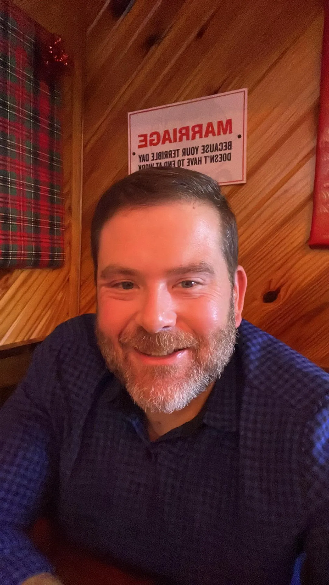 49 M [F/MF] #Columbus Looking for ladies or couples for friends and fun.