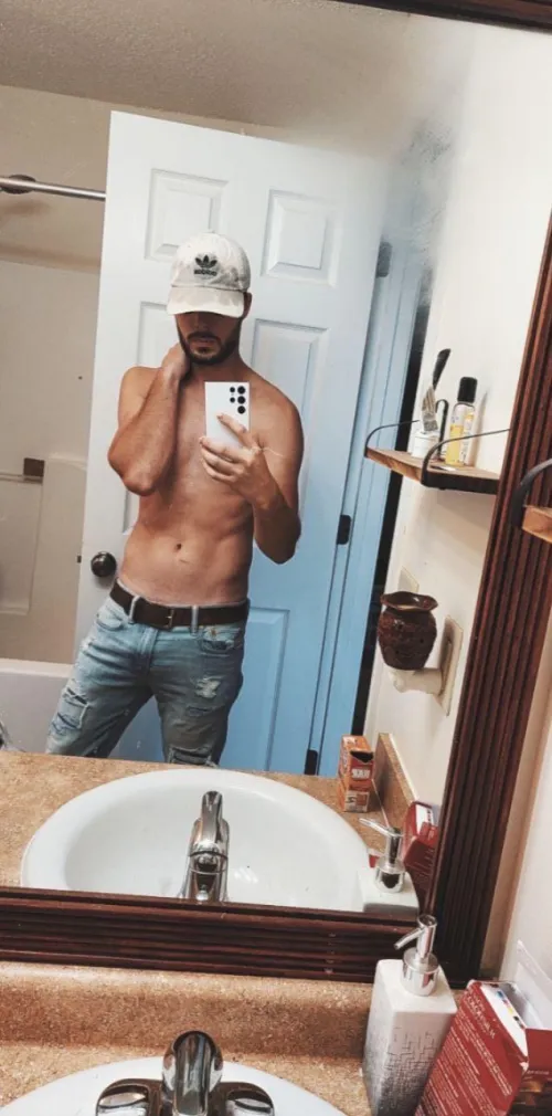 Any dominant women around here?