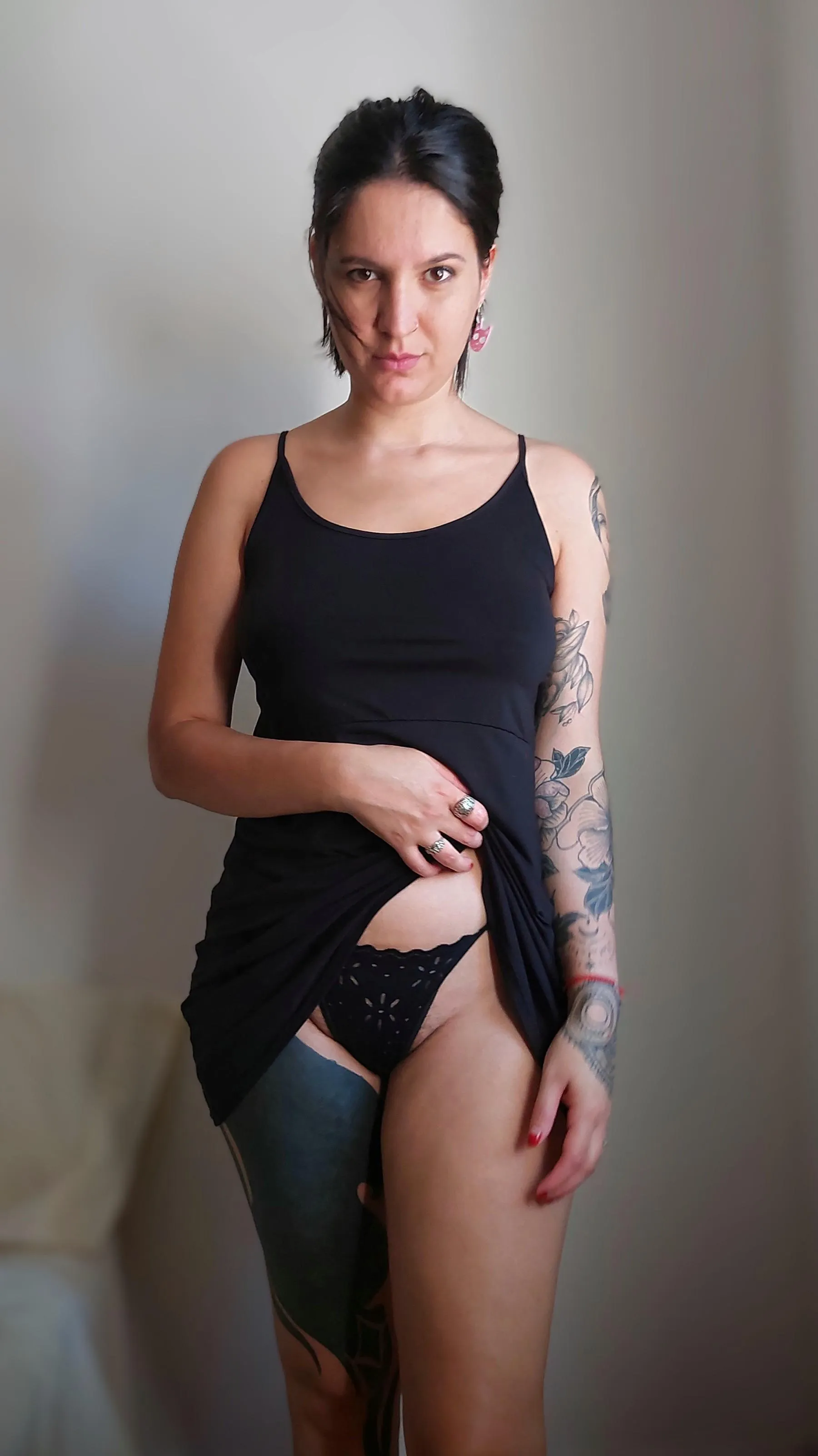 Draining simps is easy when you're this snatched and love to make men cry