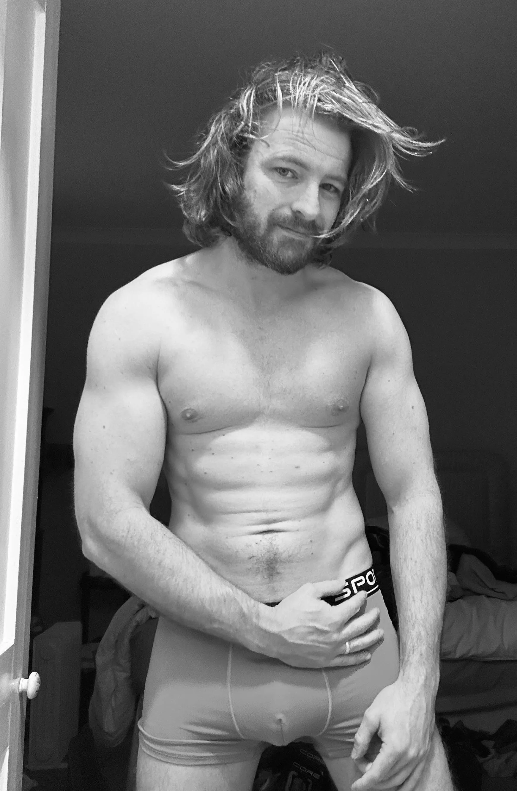 Happy mono Monday even to the happy trigger fingered DVers on here who are terrified of guys posts xxx (m)