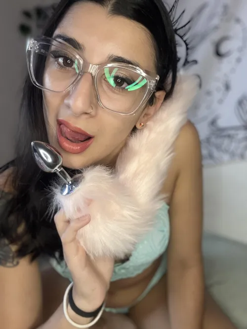 I have a game for my best bitch, who will it be today?