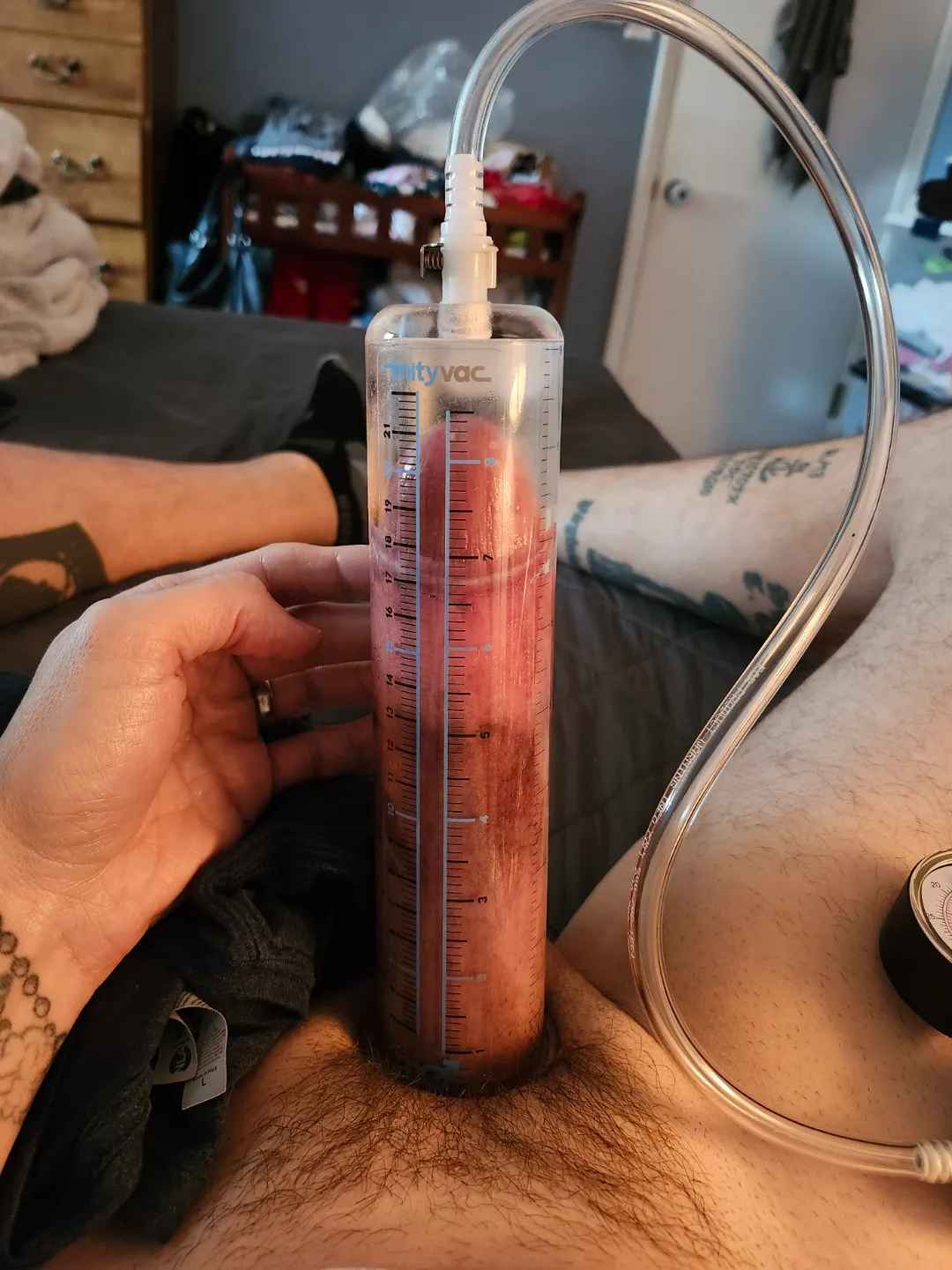 Mityvac 9x2. Packed girth and just under 8.5