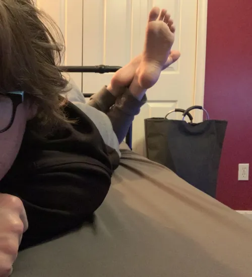 Pathetic footboys you are!