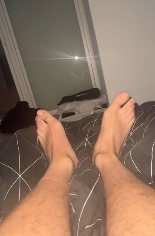 Size [15, 47-48 europe] would love to be served, i can show more of them.