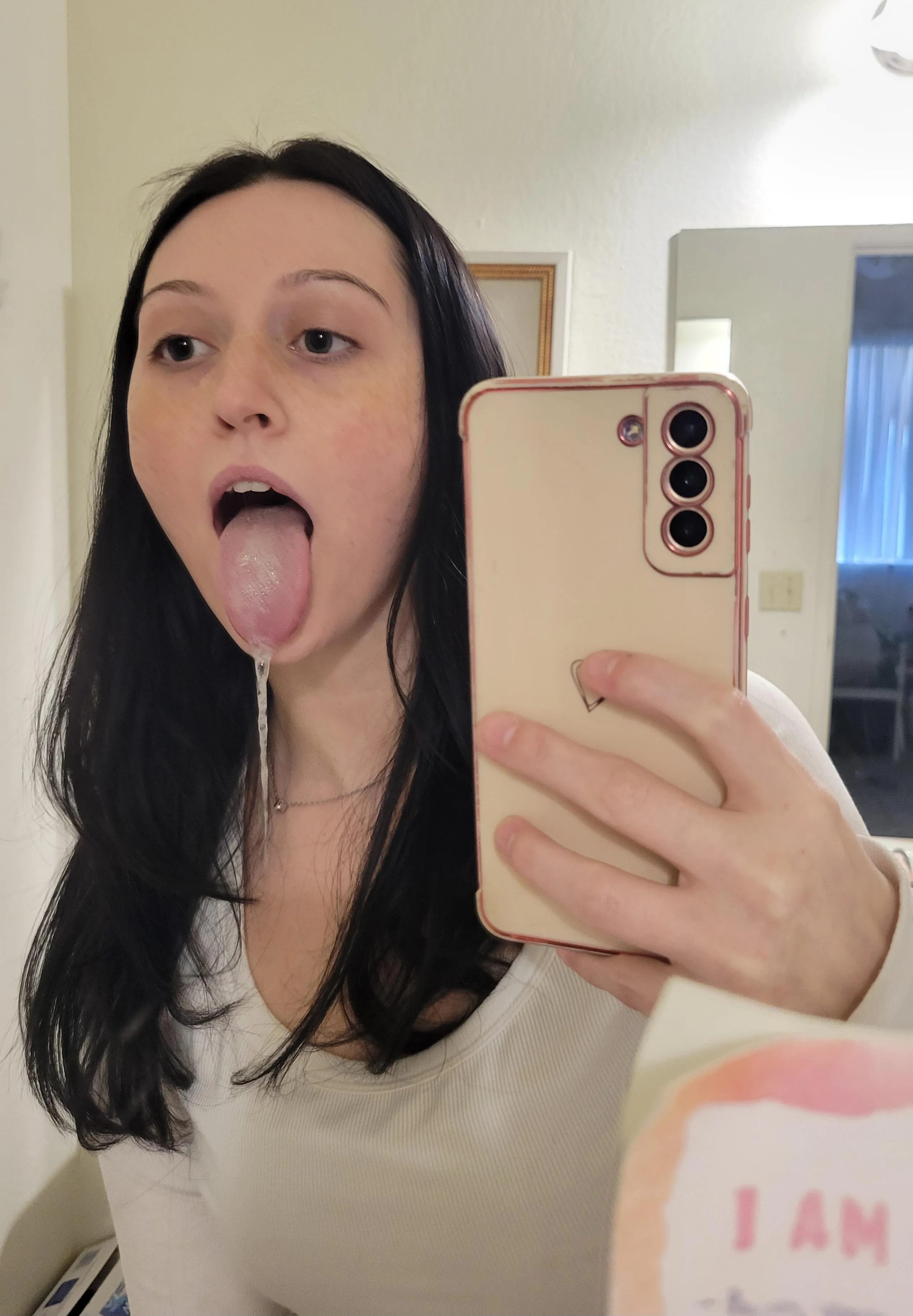 Spit drip in the mirror for my drool lovers 👅💦