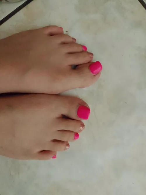 Your favorite toes