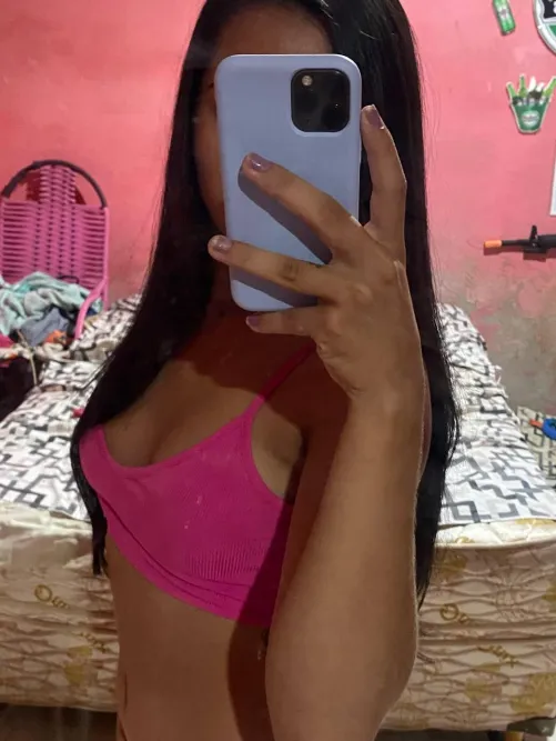 A princesinha ta aqui, procurando castigo