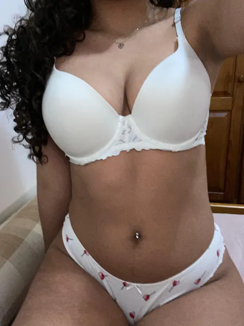 Alguém para me colonizar? 🥴💕🌸