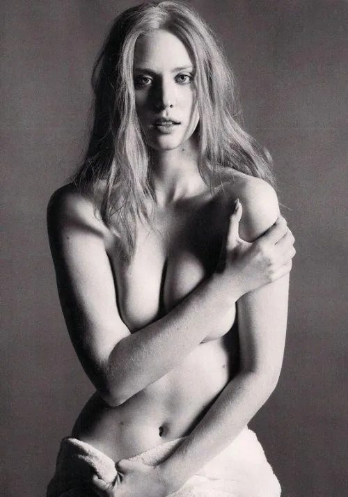 Deborah Ann Woll. No make up. No shirt. 2011