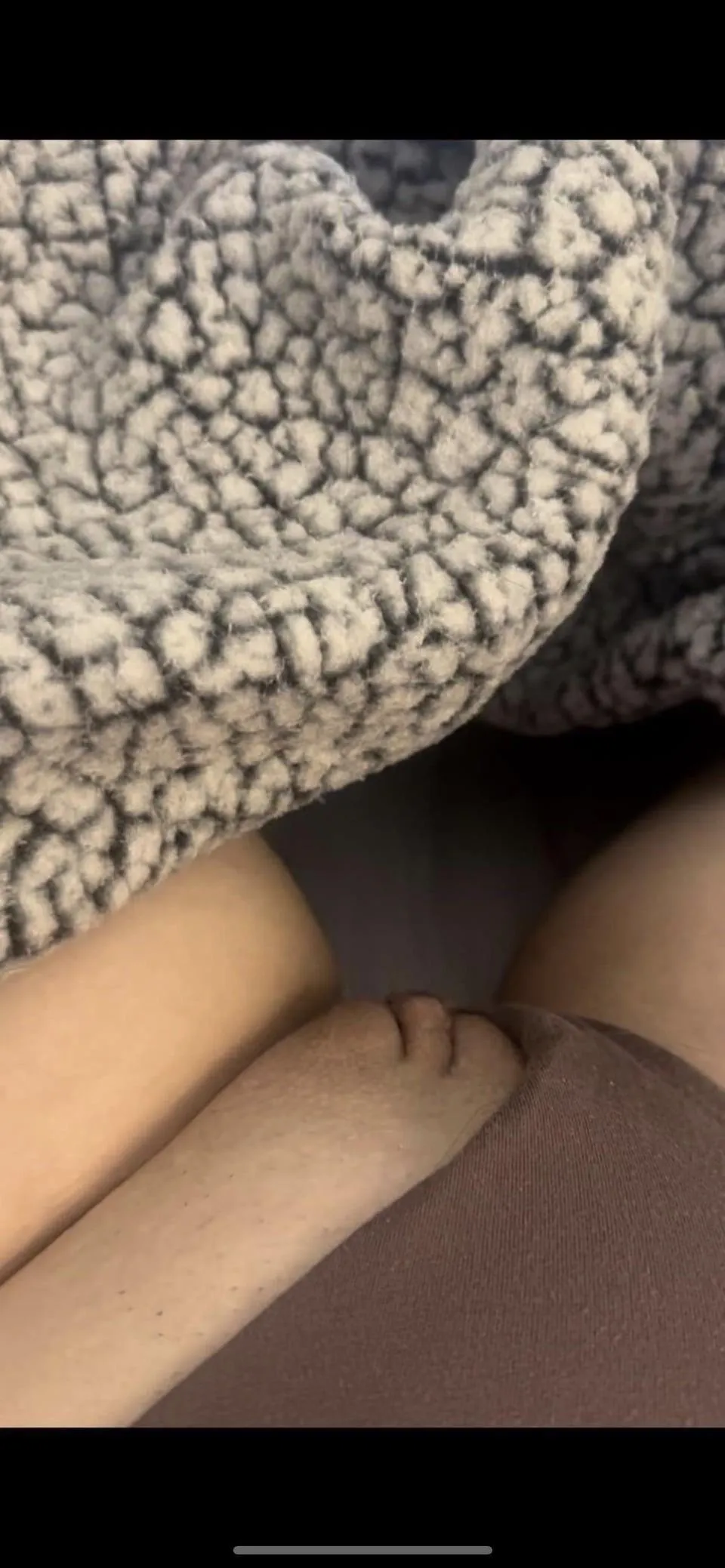 Hi old daddies and grandpas 😘