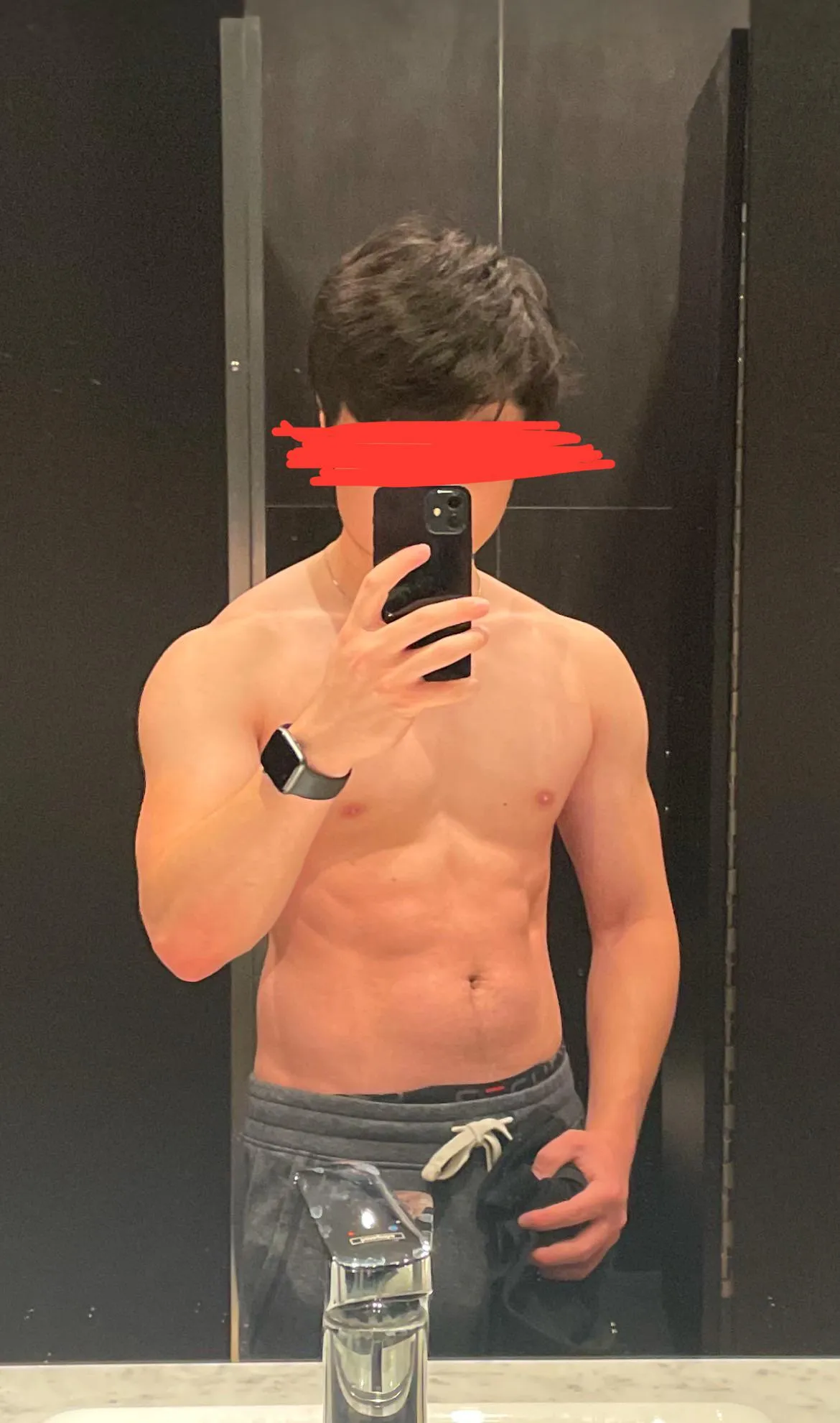 HMU if you can handle losing to an athletic asian stud XD (21)