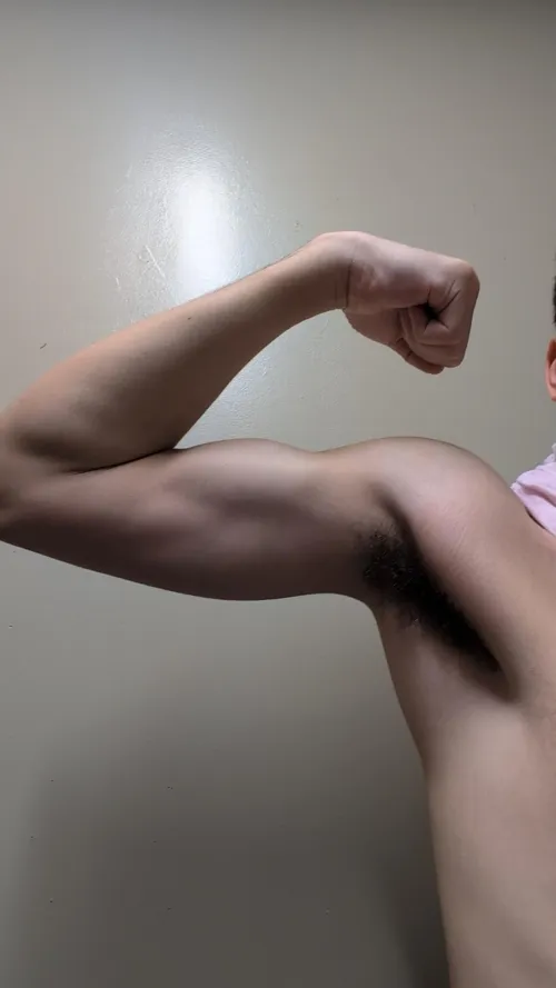 How do we like my hairy pits?