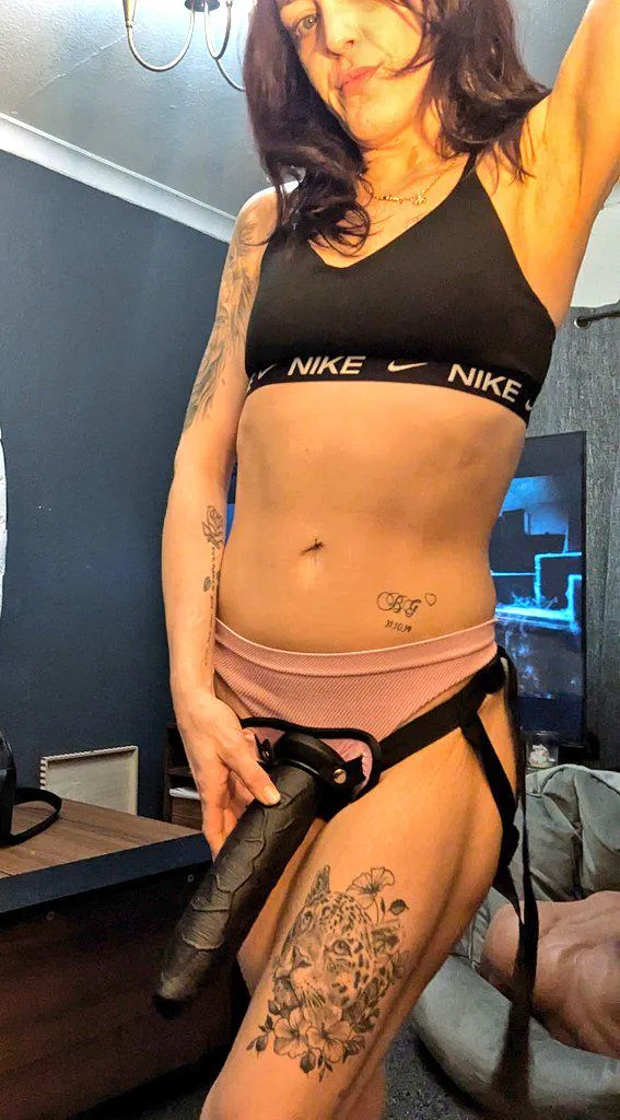 one picture, two triggers.. which are they?