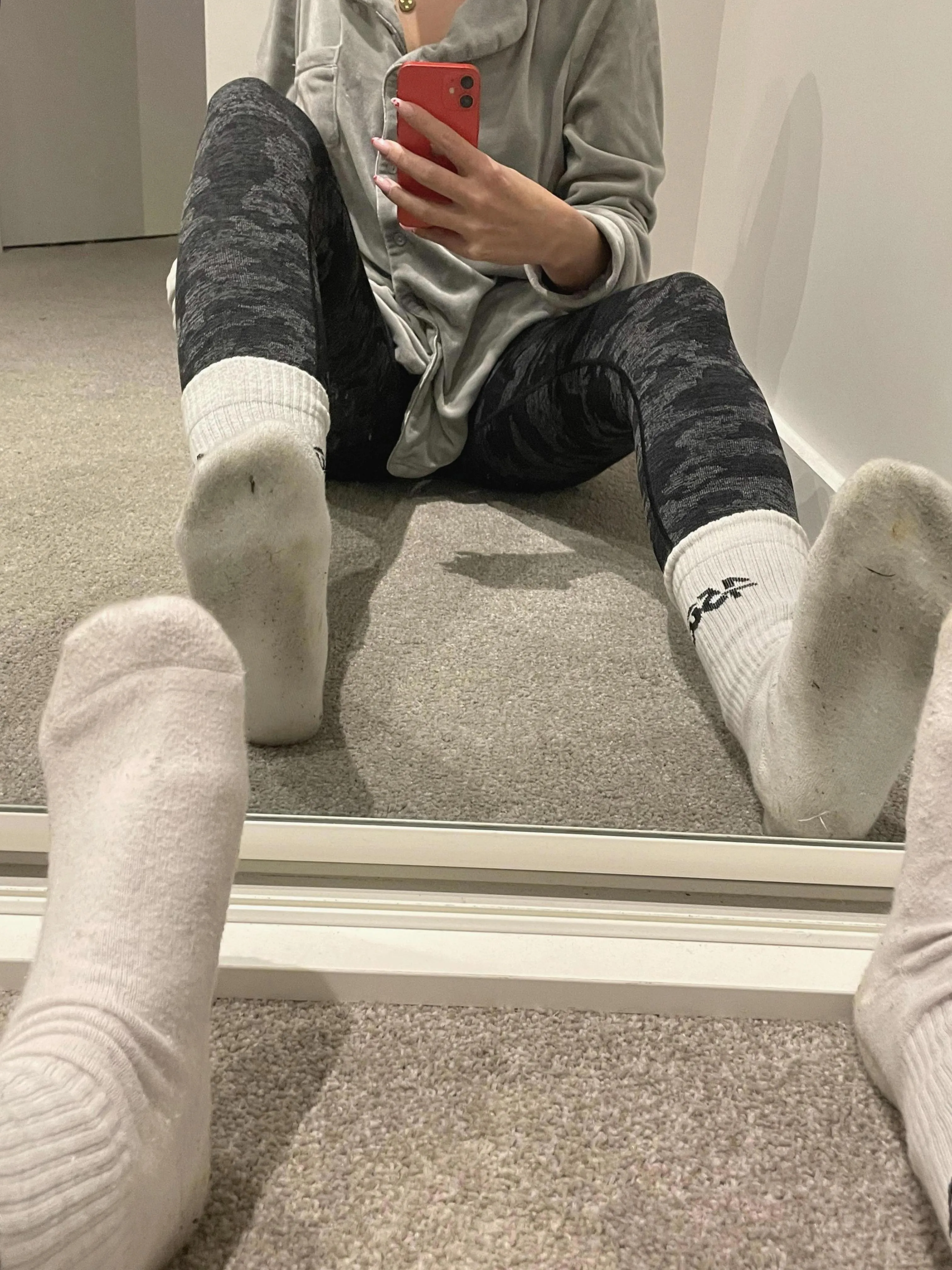 Tell me, who you getting on your knees for first  Sncp  opheliawoodrt