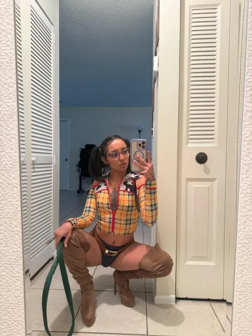 The world is yours when you look like this in boots