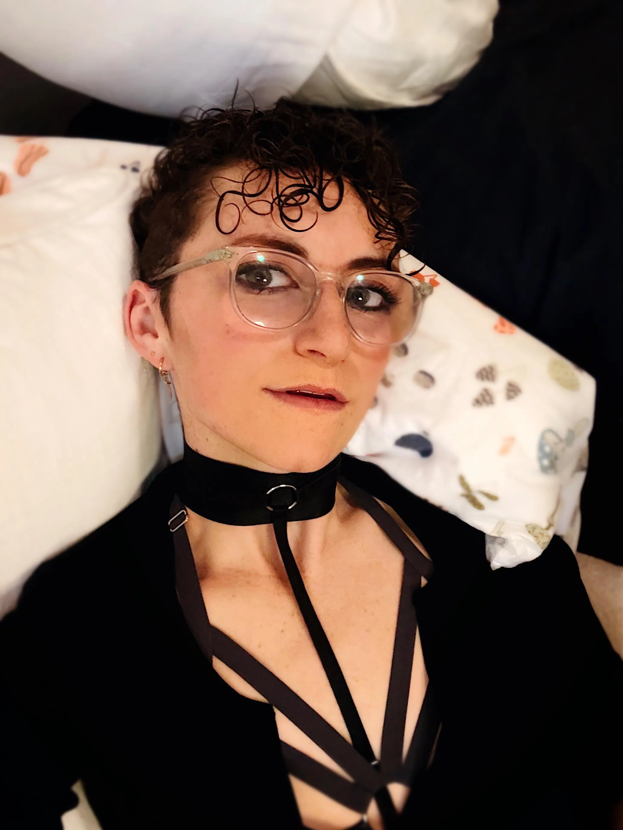 Come help me choose how to play with myself…