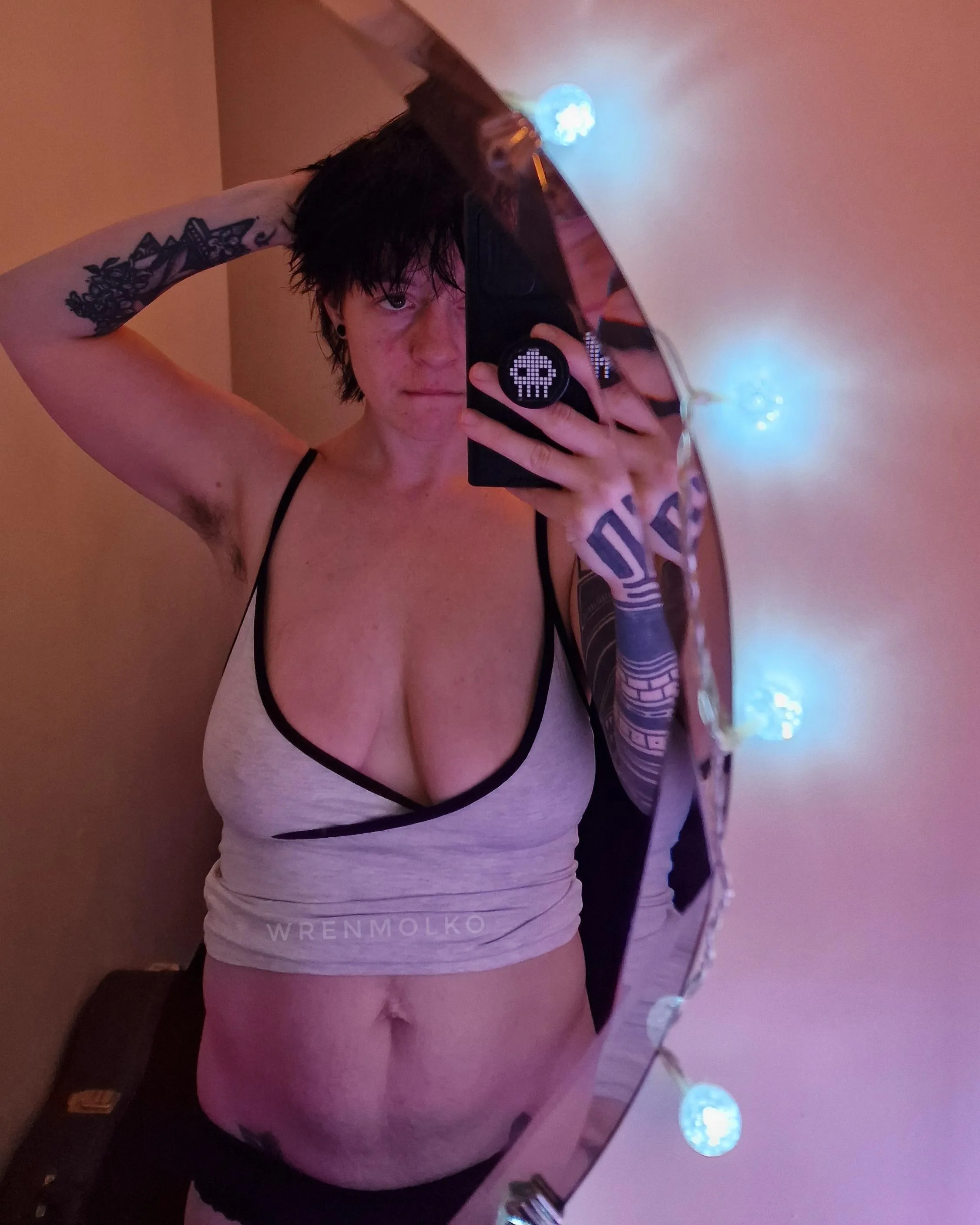 How do you feel about goth moms with hairy underarms and legs and bush