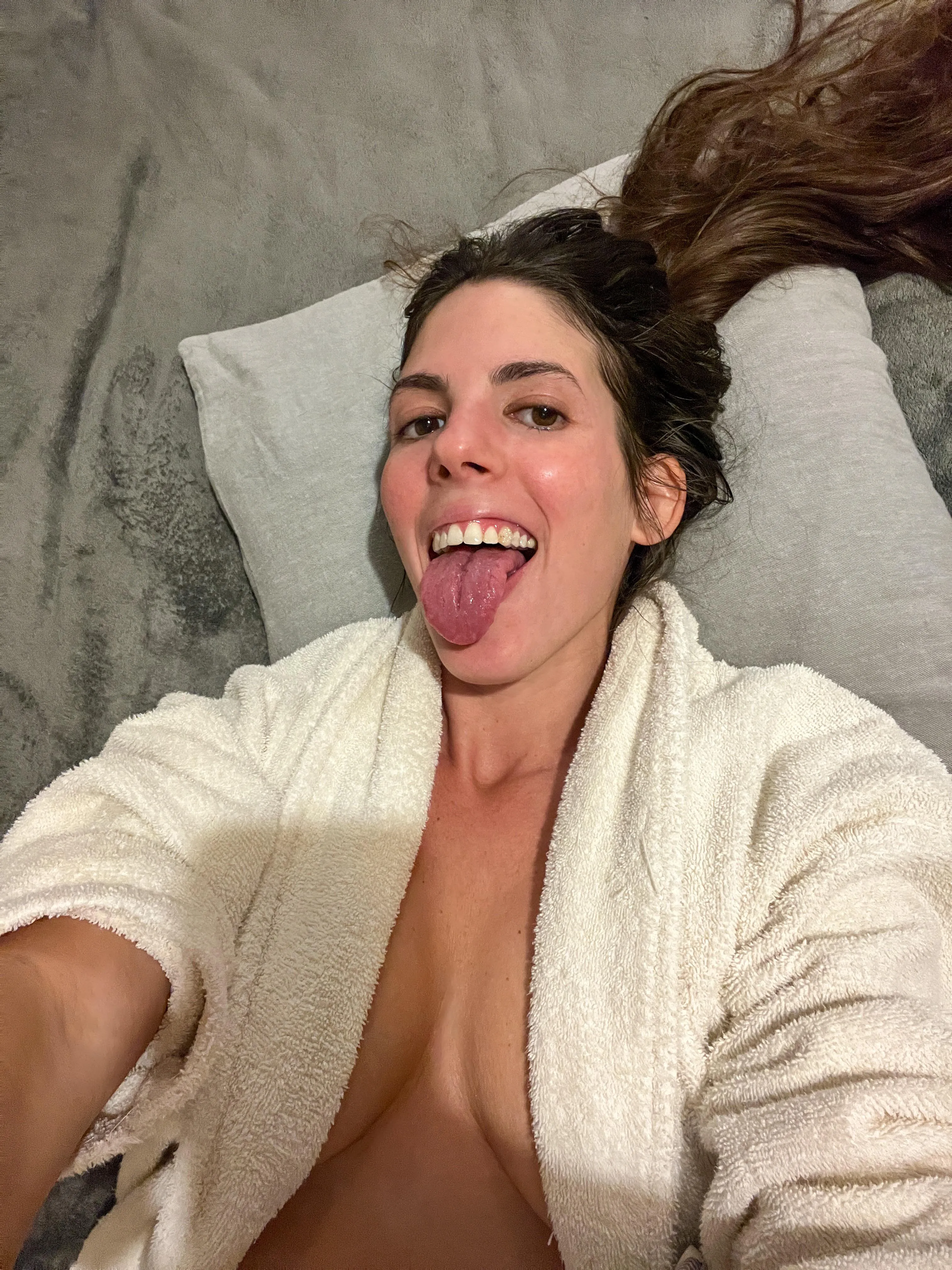 I wanna get wild with my Jewish bodies 😛