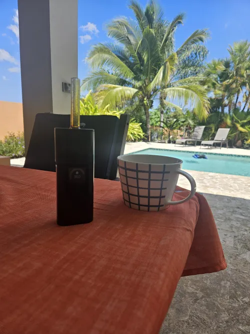 Morning vacation toke spot 🌴 ☕️