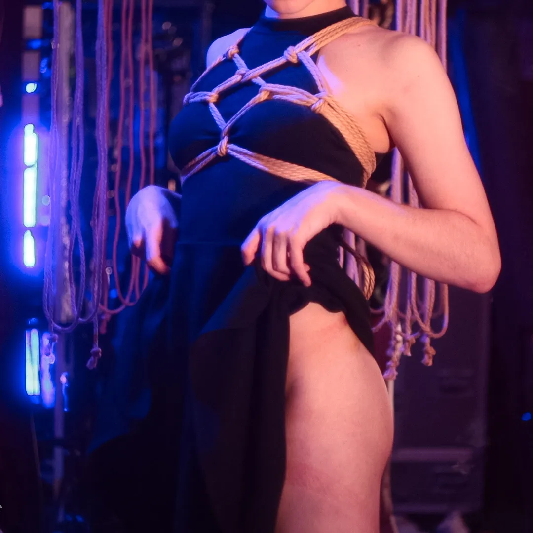 Where should I add the next selfbondage rope? ^^