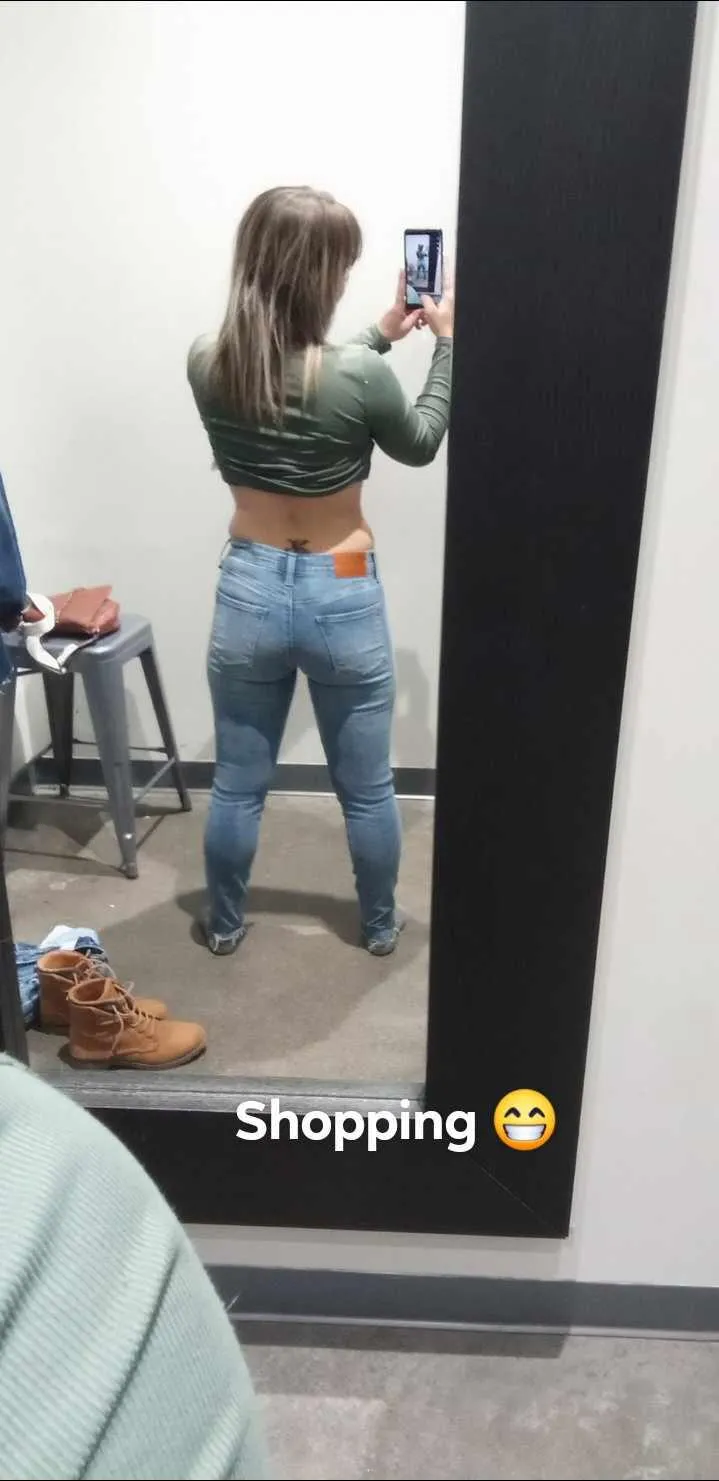 Would you finger a 31 year old hot wife?