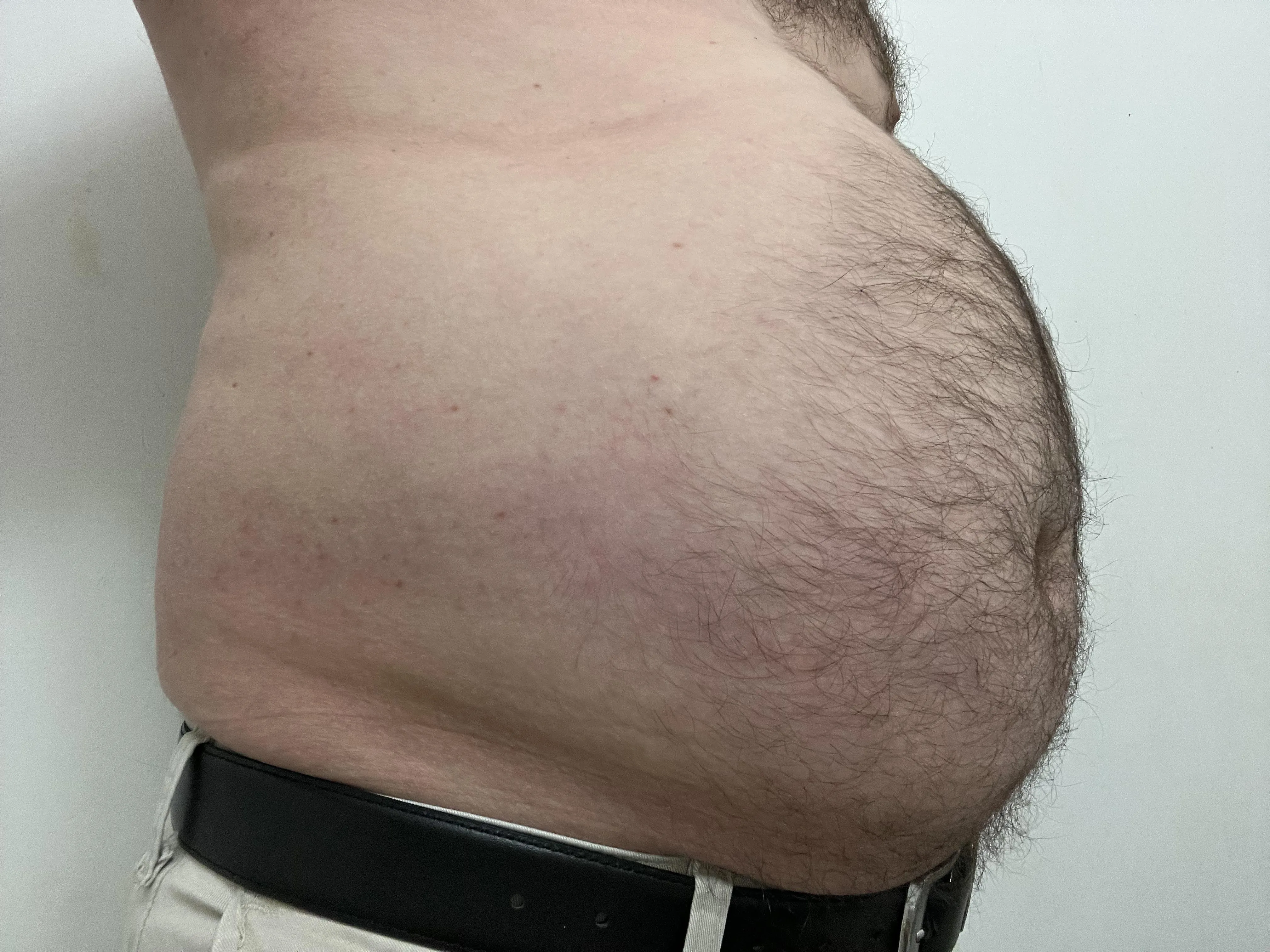 About to sit down and put more food in this belly if anyone wants to chat