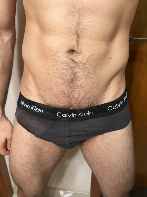 👀 Describe how you’d worship this body in three words.