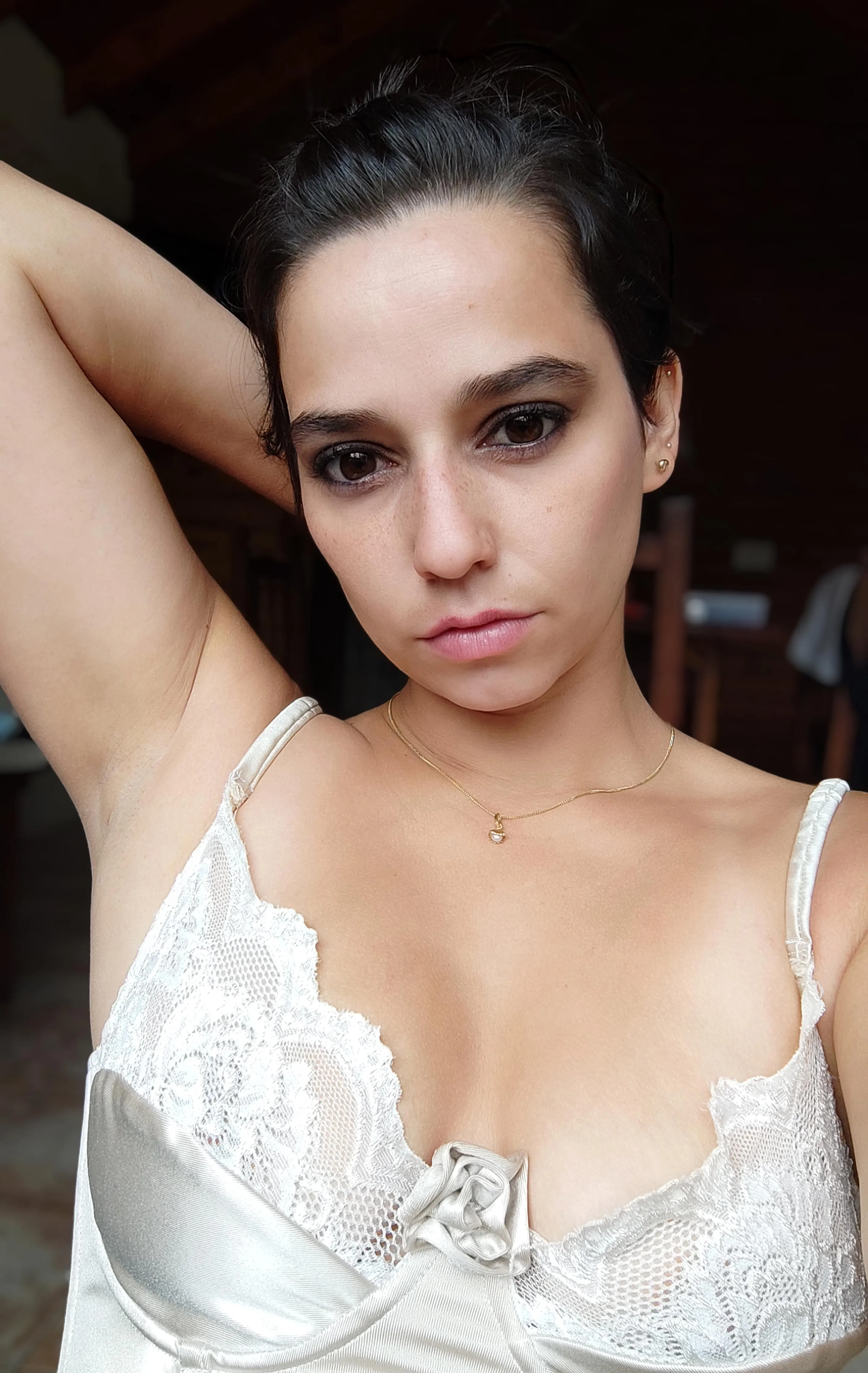 Dive into my armpit at once