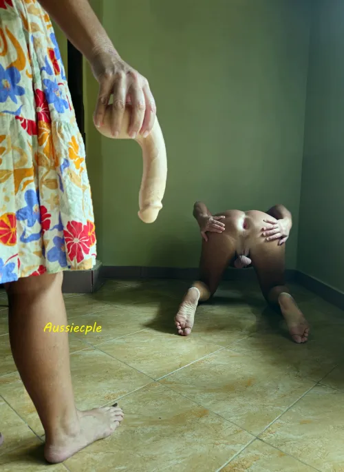 Hold those cheeks apart 🍑 I'm about to fill that ass 🍆💦❤️