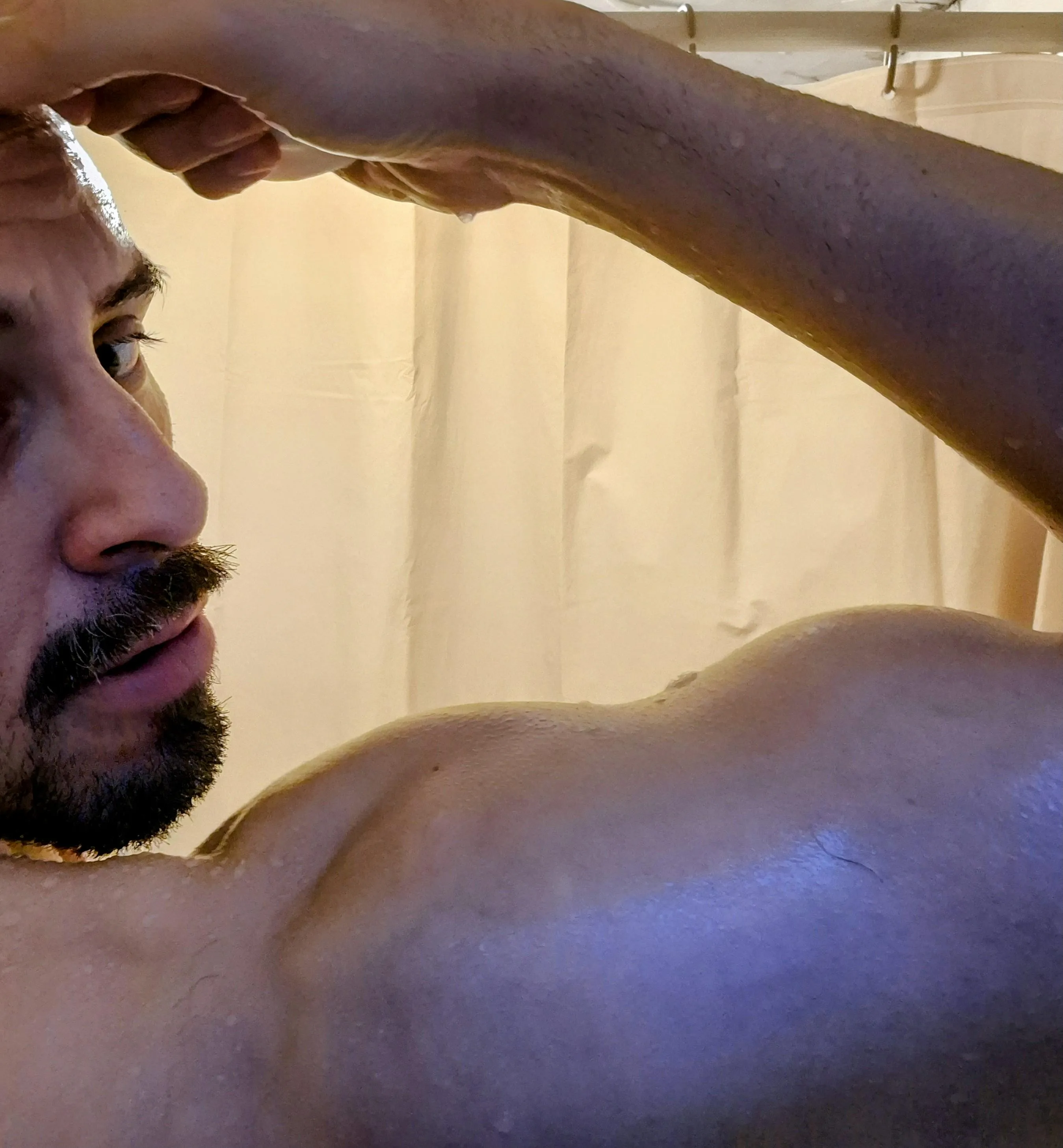 Who can wash my back? Later I'll do the same 😏 top Gaymer gymrat geek here (38)