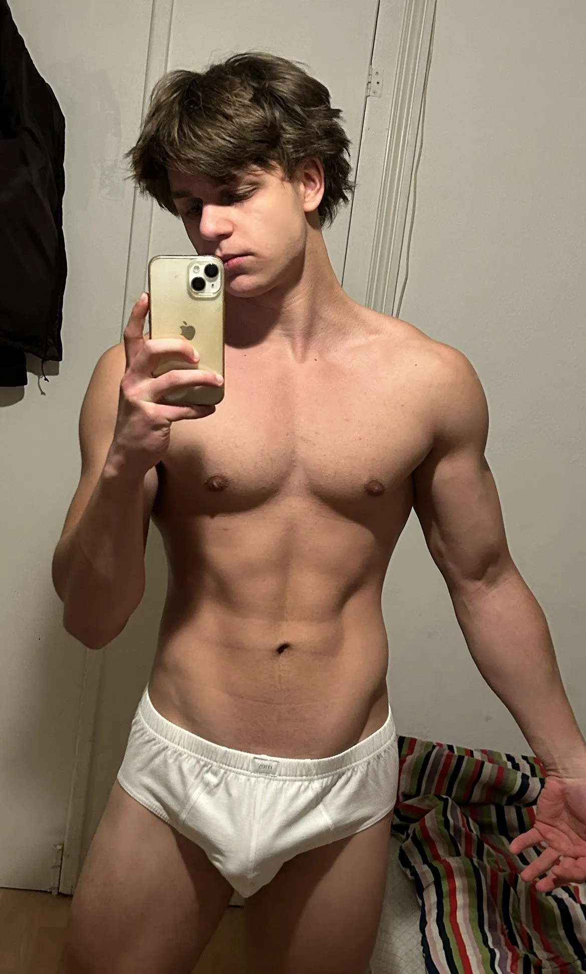 (20)Wanna take it in your mouth?